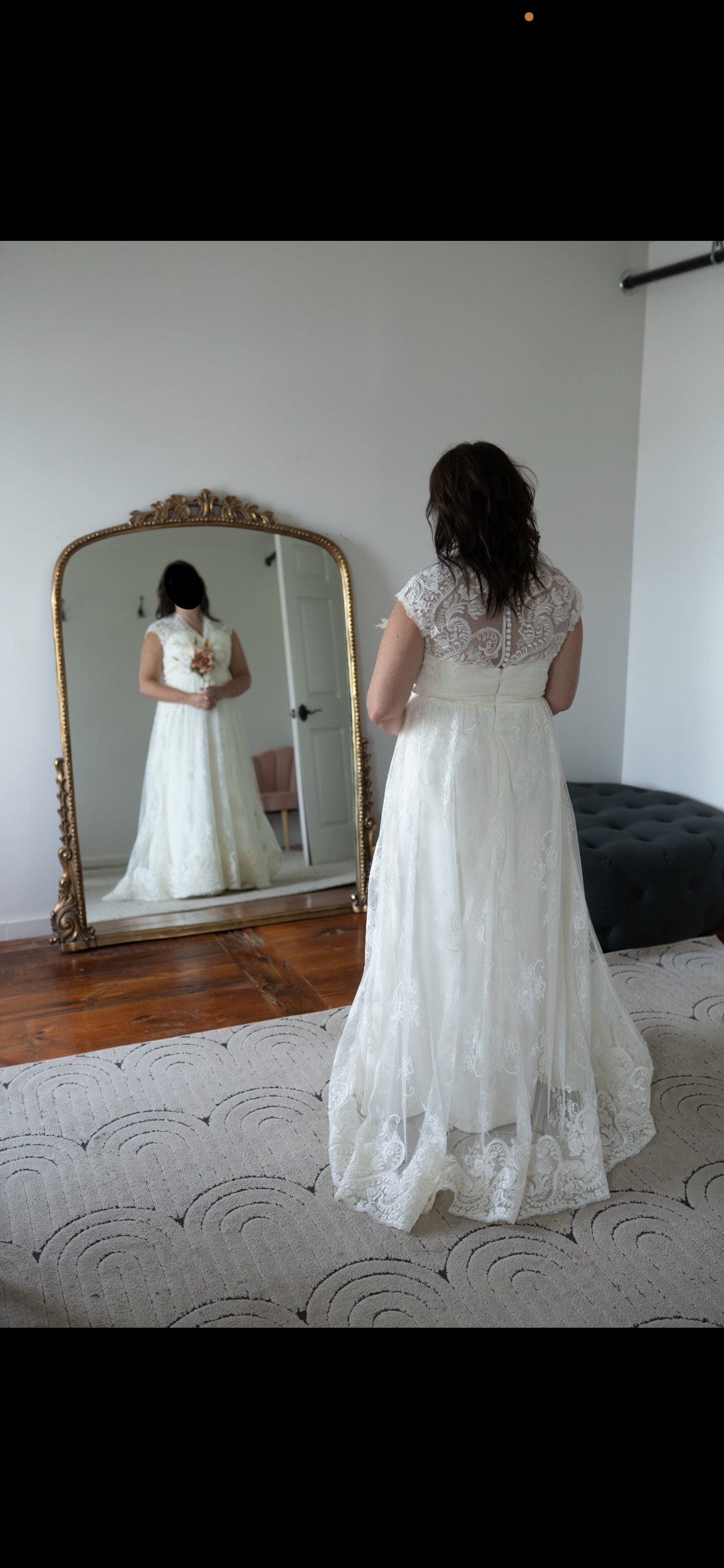 Country Lace A-Line Summer Wedding Dress Beach Boho Casual V-Neck Floor Length Mature Bridal Gown