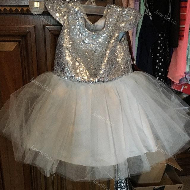 Cap Sleeve Tulle Dress With Sequins and Pleated 