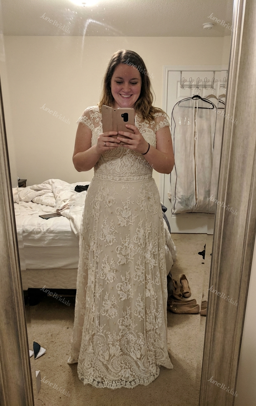 Country Lace A-Line Wedding Dress Beach Boho Casual V-Neck Floor Length Mature Bridal Gown